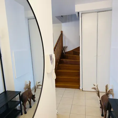 Appartement Beautiful Comfortable Paris Nearby T9 & M7 *