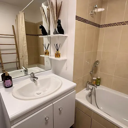 Beautiful Comfortable Paris Nearby T9 & M7 Apartman Vitry-sur-Seine