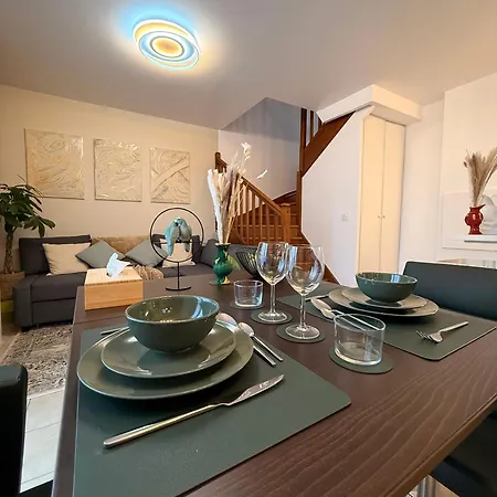 Beautiful Comfortable Paris Nearby T9 & M7 *
